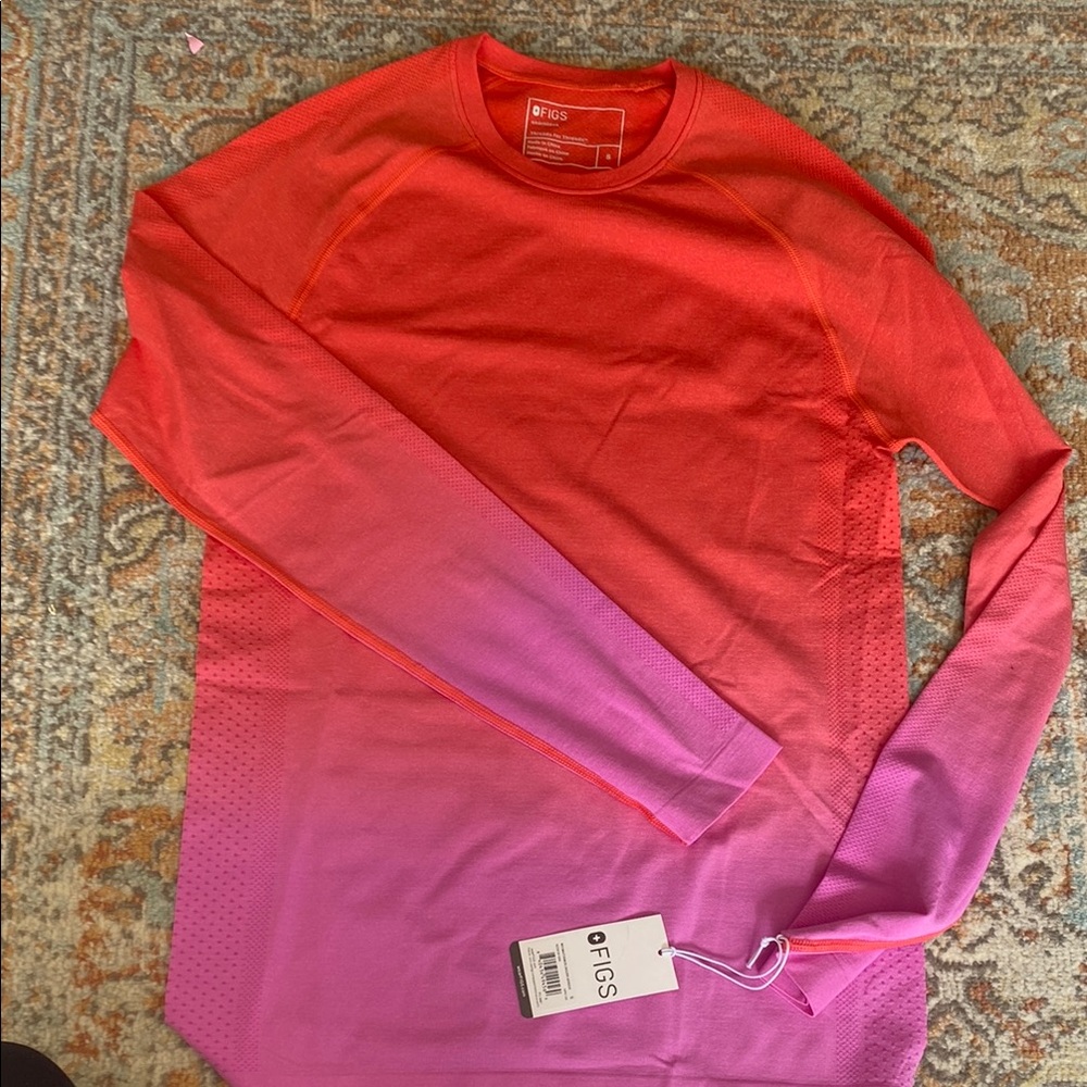FIGS SEAMLESS TOP MENS